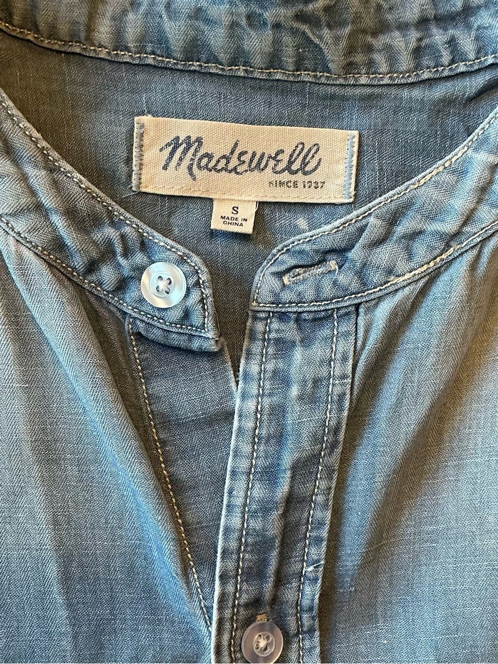 Madewell Lightweight Denim Top | Size Small - Picture 3 of 6